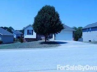 903 W Snider St, Ozark, MO 65721