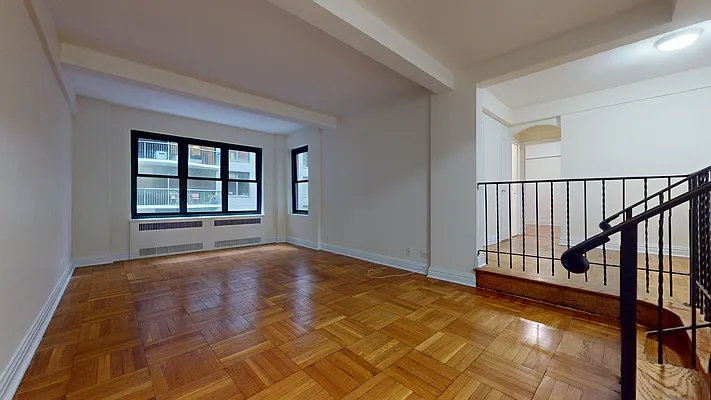 Rented by Bond New York | media 3