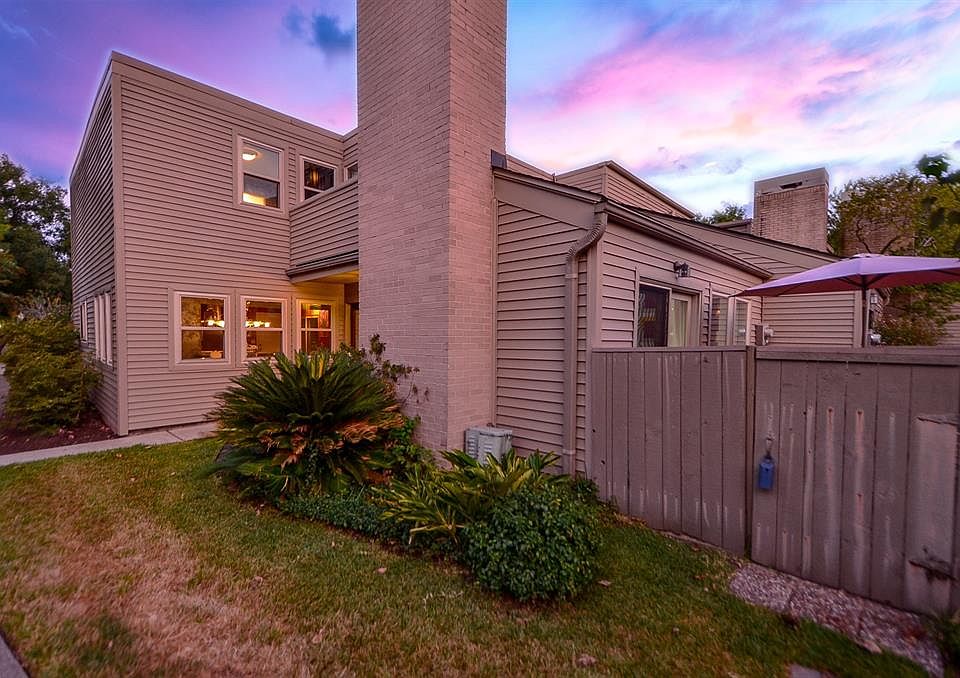 1st image of 1380 Chardonnay Dr #101