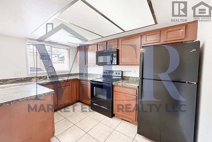 1st image of 6729 N 44th Ave