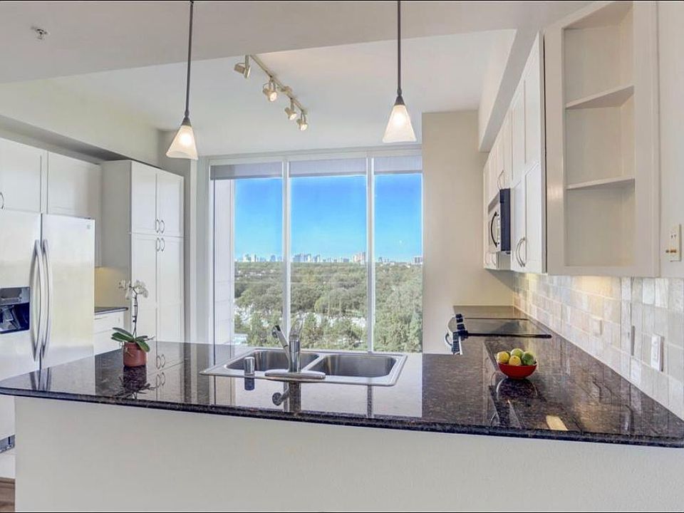 1st image of 3333 Allen Pkwy Unit 909