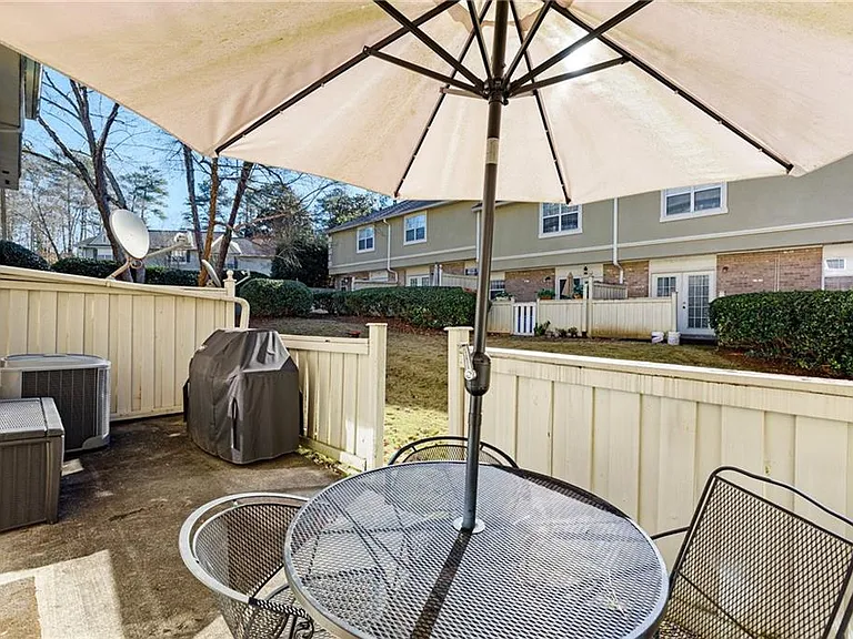 6900 Roswell Rd #3-E — Photo 29
