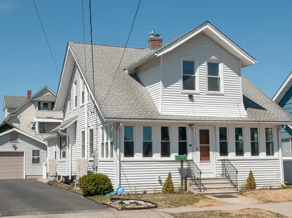 36 Northwood St, Chicopee, MA 01013