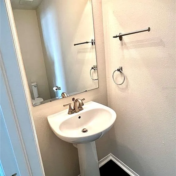 18916 Randall Pl — Photo 12