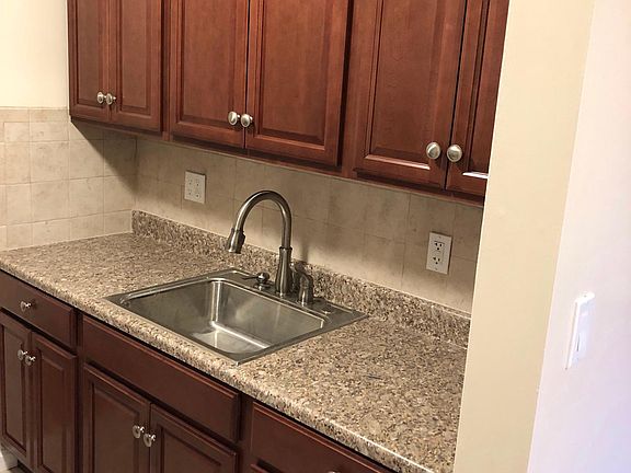 2nd image of 7122 Hylan Blvd #2