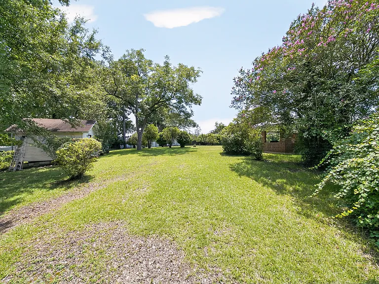 606 Harper Rd — Photo 5