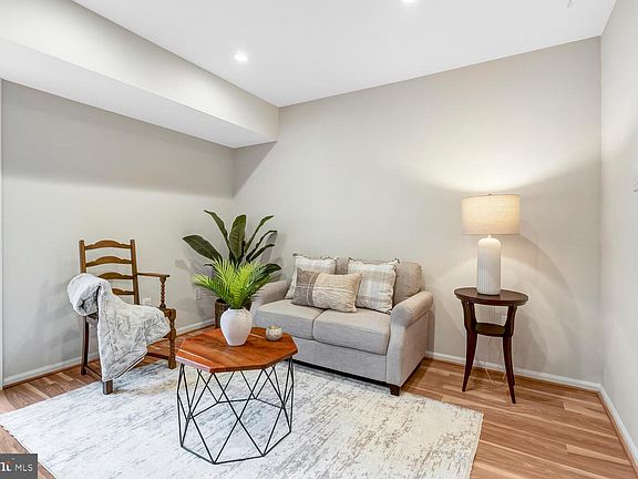 4th image of 14503 Golden Oak Rd