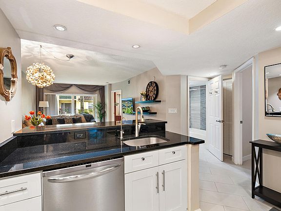 5th image of 1015 Lake Shore Drive #102