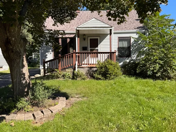 1304 14th Ave, Sterling, IL 61081