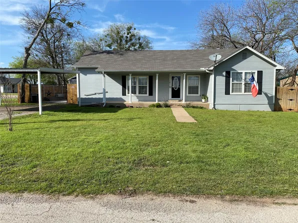 101 E Nolan St, Rio Vista, TX 76093