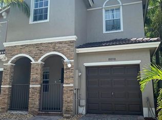 8898 SW 225th St, Cutler Bay, FL 33190