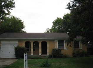 513 Royal Crest Dr, Richardson, TX 75081