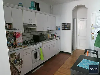 Rented by Bond New York