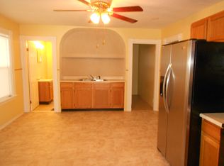 195 Pratt St #1, Fitchburg, MA 01420
