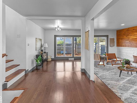 3rd image of 3351 W 52nd St