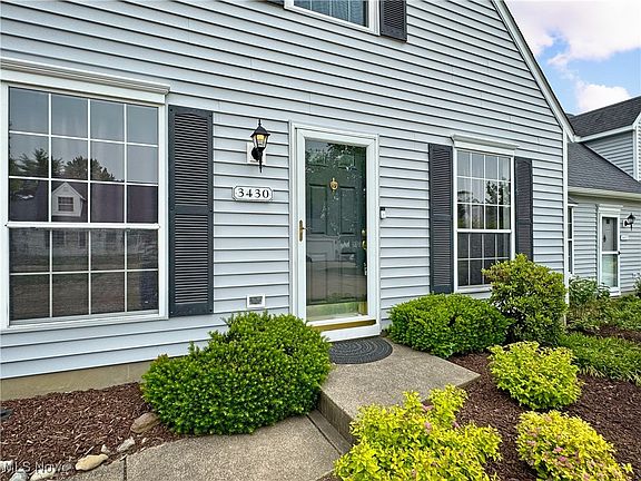 4th image of 3430 E Prescott Cir