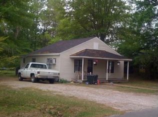 1716 Bunch St, Corinth, MS 38834