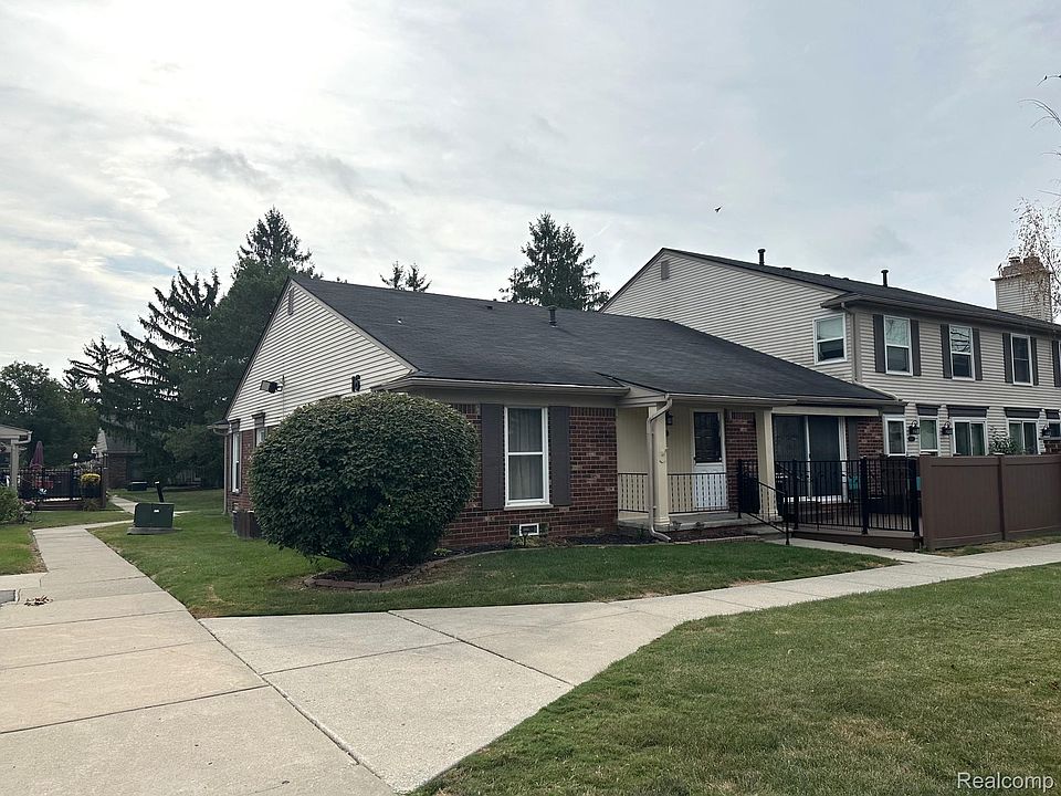 1st image of 41150 Southwind Dr #16