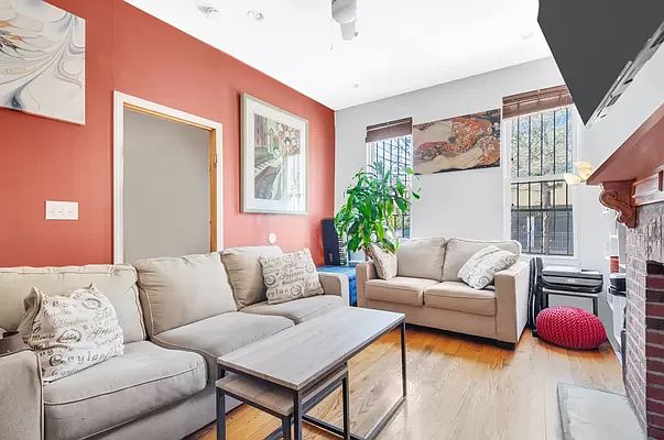 1st image of 224 Palmetto St