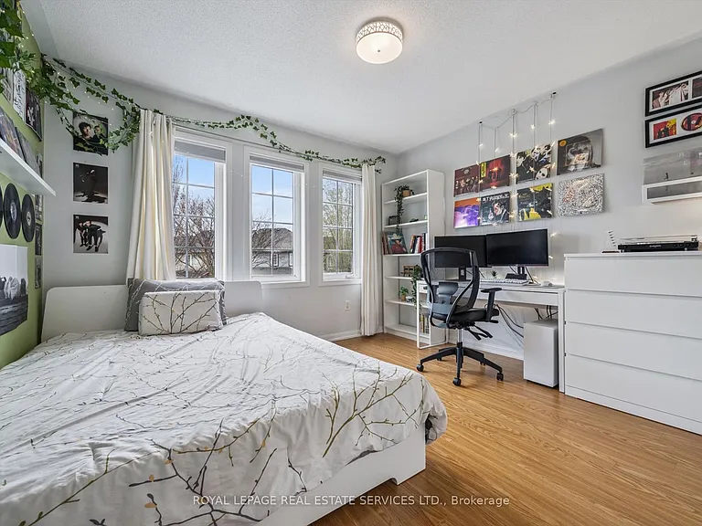 2485 Wooden Hill Cir — Photo 23