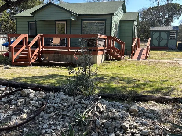 211 County Road 1605, Clifton, TX 76634