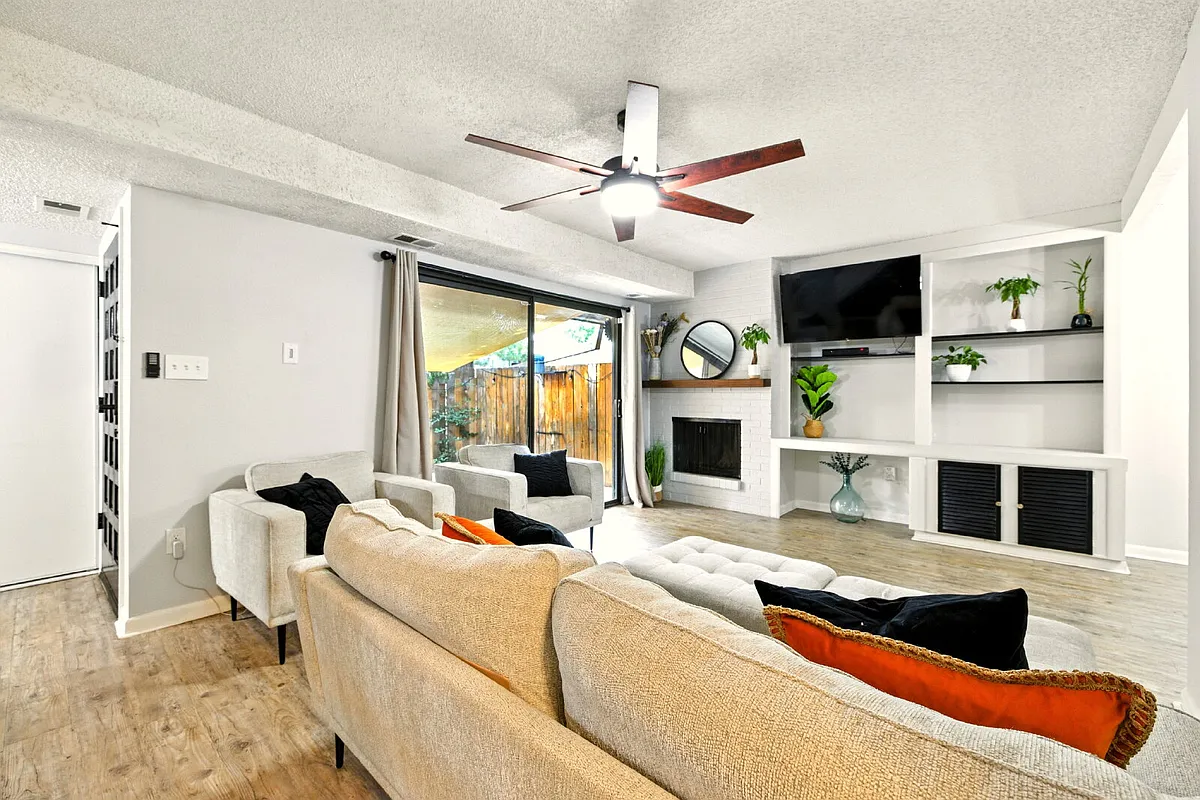 Building Photo - 7995 E Mississippi Ave #G12