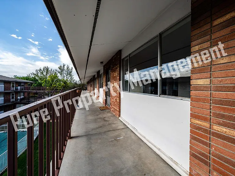 580 Bookcliff Ave #12 — Photo 3