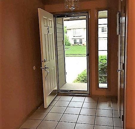 2nd image of 6833 Hill Crest Ln