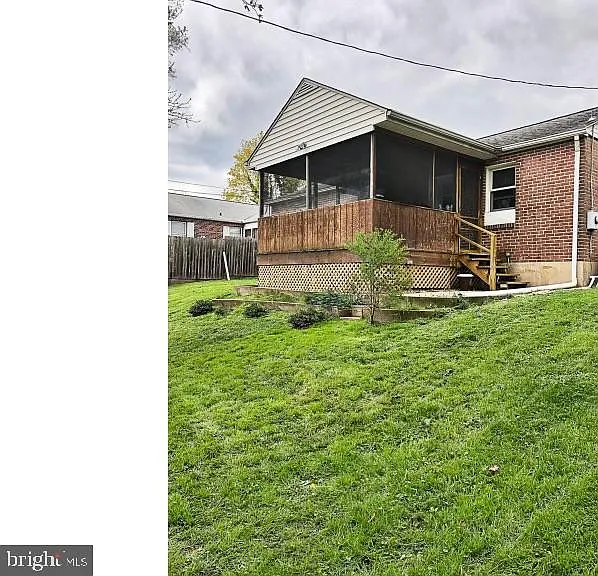 706 S College Ave — Photo 15