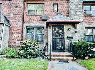 8627 62nd Ave, Rego Park, NY 11374