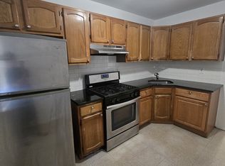 111 Winfield Ave #2B, Jersey City, NJ 07305
