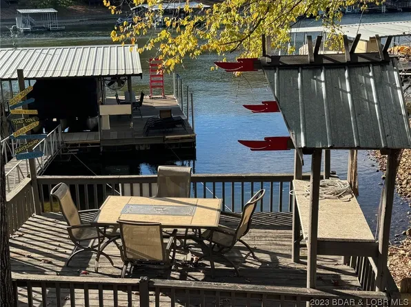 1216 Thrush Rd, Lake Ozark, MO 65049