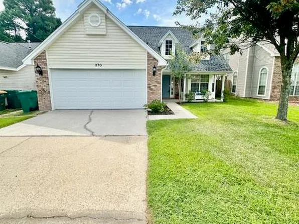 370 Brookwood Blvd, Mary Esther, FL 32569