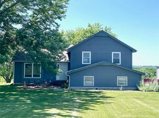 19150 Settles Station Rd, Camden Point, MO 64018