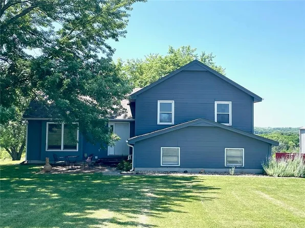 19150 Settles Station Rd, Camden Point, MO 64018