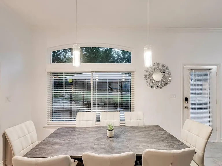1206 Kendolph Dr — Photo 36