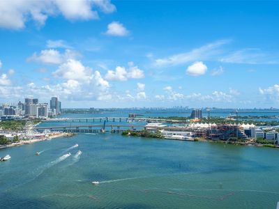 808 Brickell Key Dr APT 3205, Miami, FL, 33131