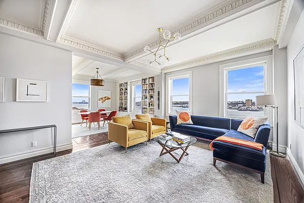 Sold by Magnetic | media 1