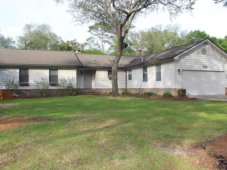 334 Jamaica Way — Photo 1