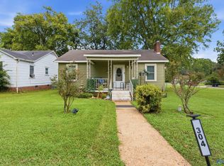 304 Memorial Dr NW, Decatur, AL 35601
