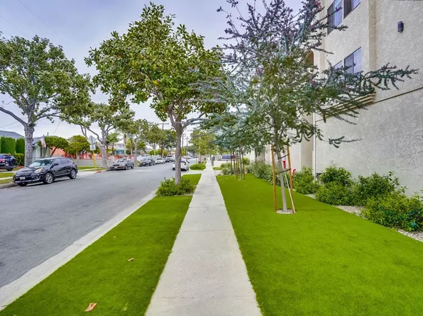 Secure and Convenient Multi-Unit Asset in Central Inglewood