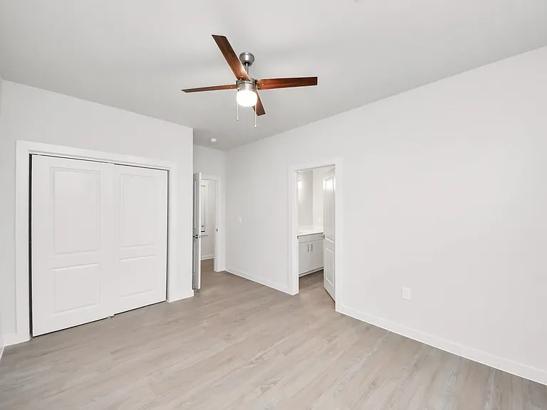 7411 Leighton Meadow Ln — Photo 29