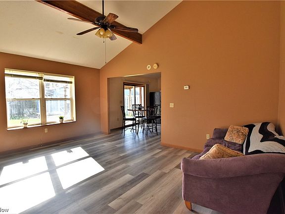 2nd image of 330 Sandpiper Ave