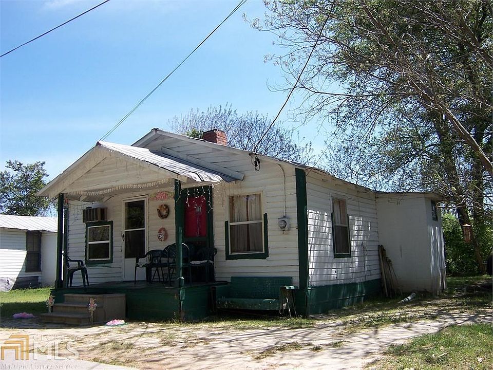1st image of 106 Parker St