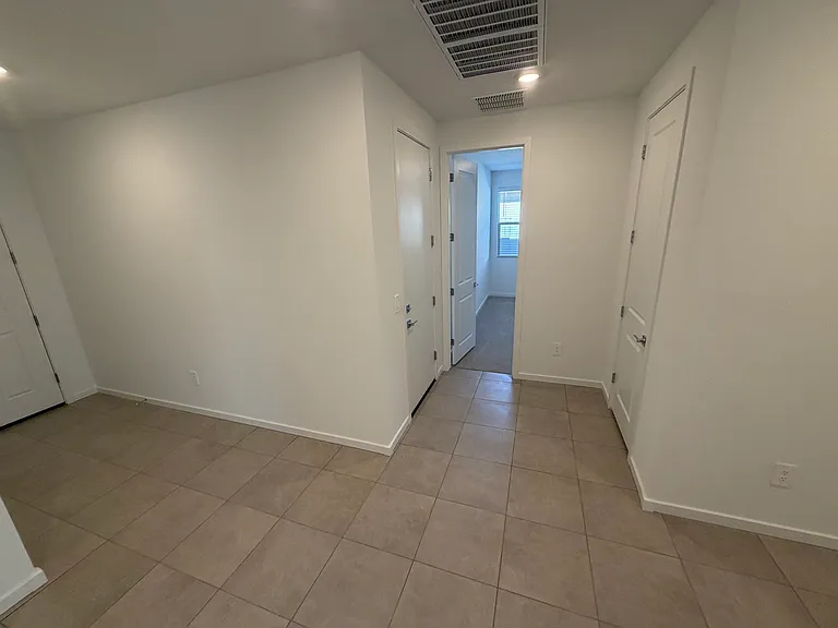 4158 W Erik Ln — Photo 24