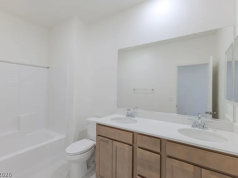 104 Hornbeck Ln — Photo 9