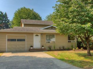 1201 N 35th St, Renton, WA 98056