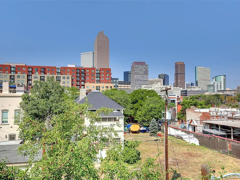 1647 N Clarkson St #3 — Photo 16