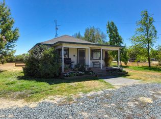 12910 E Jahant Rd, Acampo, CA 95220