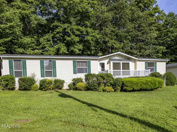 18 Prestonwood Ter, Crossville, TN 38558